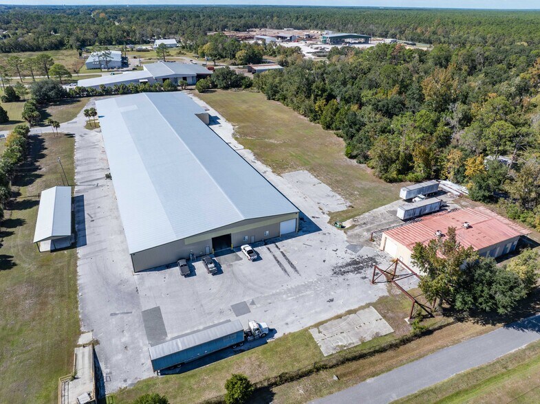 3710-3719 E Us-90, Lake City, FL à louer - Photo du bâtiment - Image 2 de 47