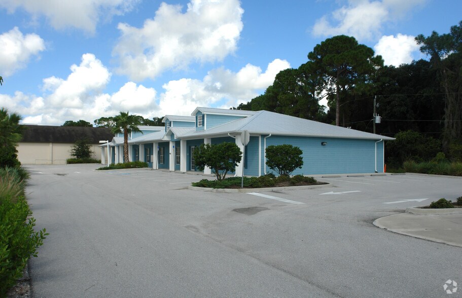942 Tamiami Trl, Port Charlotte, FL for lease - Building Photo - Image 2 of 4