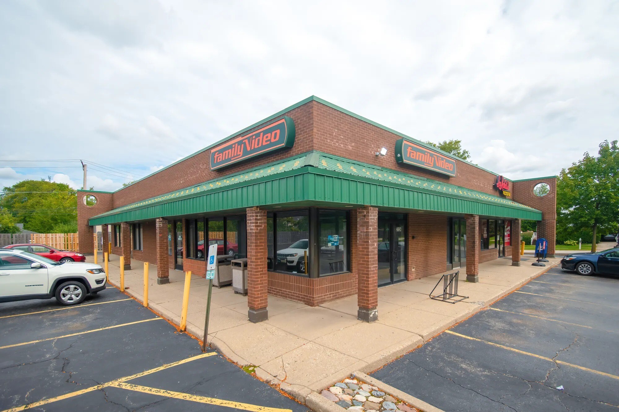 3222 Glenview Rd, Glenview, IL for lease Building Photo- Image 1 of 5