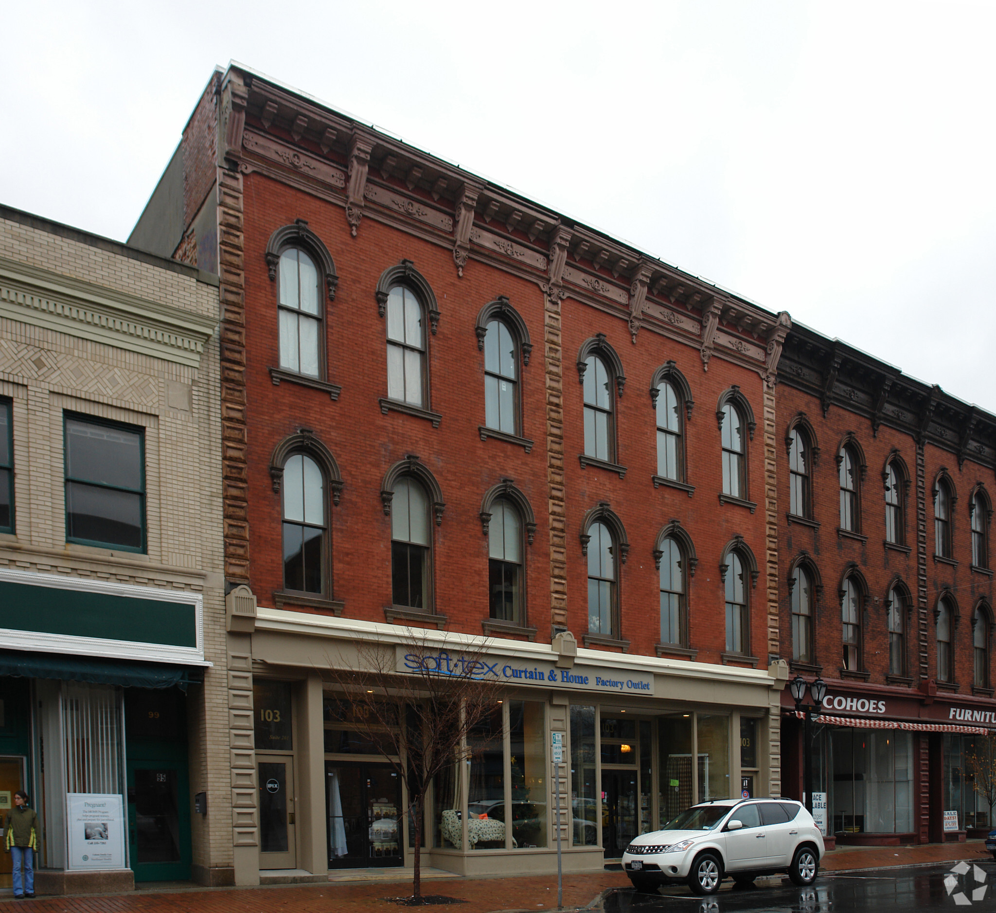 103 Remsen St, Cohoes, NY for sale Primary Photo- Image 1 of 1