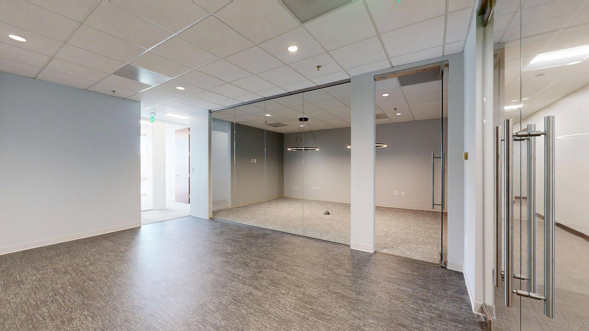 5901 Peachtree Dunwoody Rd NE, Atlanta, GA for lease Interior Photo- Image 1 of 10