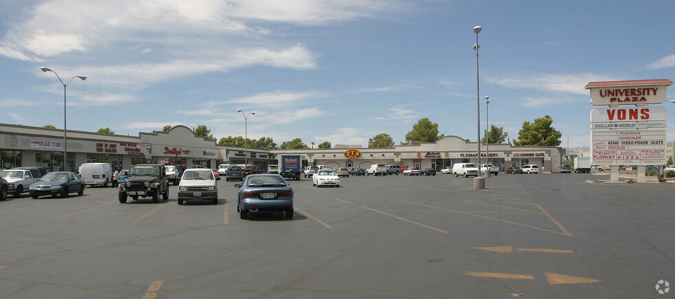 1083-1101 E Tropicana Ave, Las Vegas, NV à louer - Photo du bâtiment - Image 2 de 43