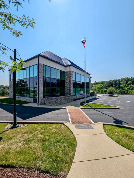 6071 Wallace Road Ext, Wexford, PA for lease - Building Photo - Image 2 of 6