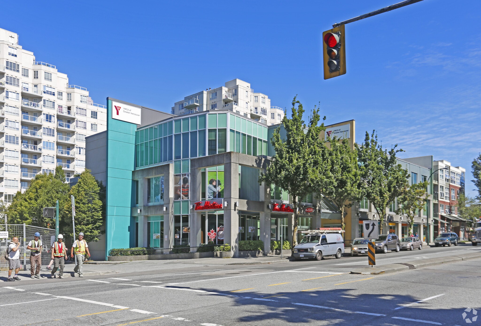 5055 Joyce St, Vancouver, BC à vendre Photo principale- Image 1 de 1