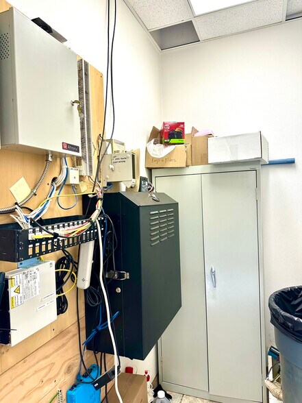 1245 Alpha St, Ely, NV à vendre - Photo intérieure - Image 3 de 28