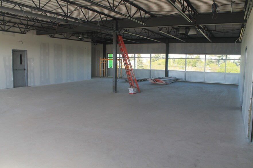 11320-11326 119 St NW, Edmonton, AB à louer - Photo du bâtiment - Image 2 de 10