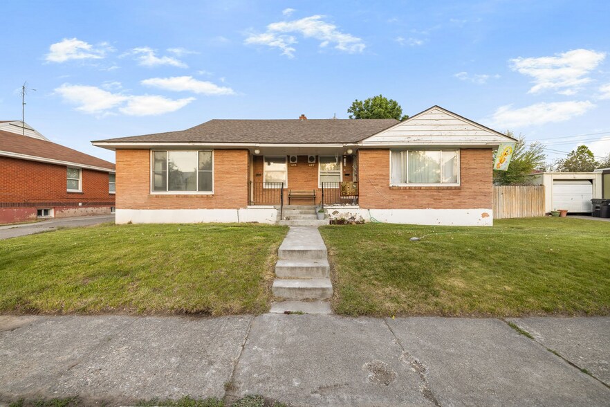 675-677 Holbrook Dr, Idaho Falls, ID à vendre - Photo du bâtiment - Image 2 de 35