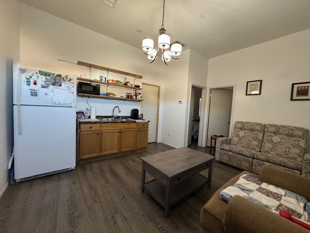 2480 N Arena del Loma Rd, Camp Verde, AZ à vendre - Photo du bâtiment - Image 2 de 20