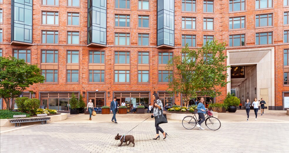 50 Lovejoy Wharf, Boston, MA à louer - Photo du bâtiment - Image 2 de 5