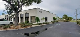 Plus de détails pour 9225 Ulmerton Rd, Largo, FL - Local d'activités à louer