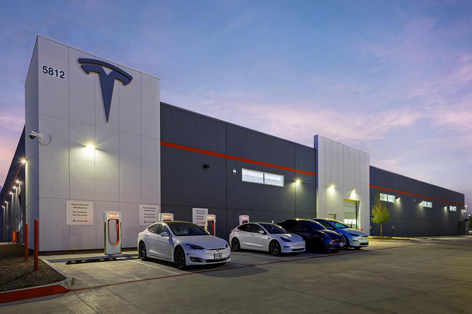 5812 North Fwy, Fort Worth, TX for sale Building Photo- Image 1 of 15