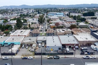 11800 Vose St, North Hollywood, CA for lease Interior Photo- Image 2 of 20