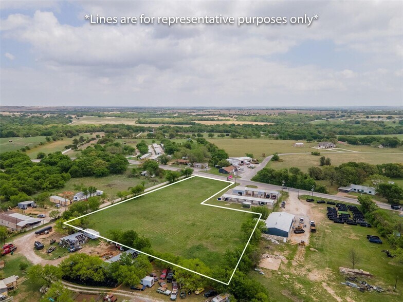 2770 Fall Creek, Granbury, TX à vendre - Photo du bâtiment - Image 3 de 21
