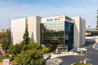 Plus de détails pour 7677 Center Ave, Huntington Beach, CA - Bureau/Médical à louer