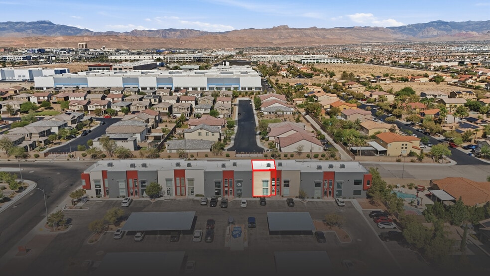 7336 W Post Rd, Las Vegas, NV for lease - Building Photo - Image 2 of 19