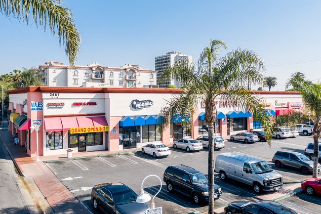 More details for Plaza De La Fiesta / 40K SF Center – Retail for Sale, Huntington Park, CA