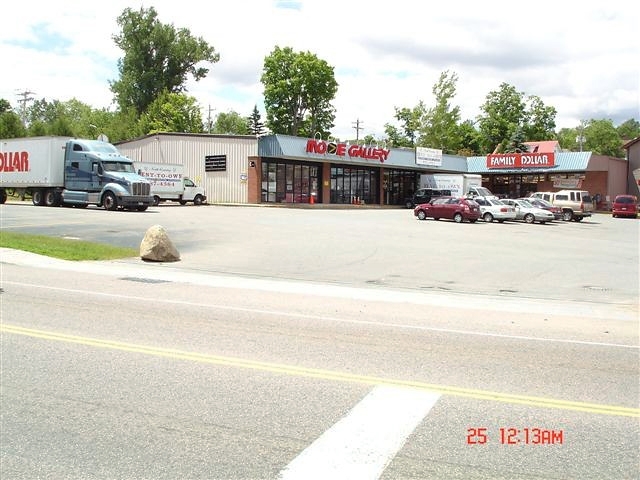 245 Broadway, Saranac Lake, NY à vendre Photo principale- Image 1 de 1