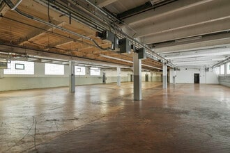 801 W Greenleaf St, Allentown, PA for lease Interior Photo- Image 2 of 9