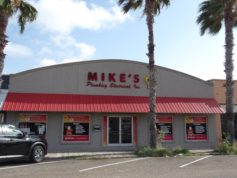 618 W Van Buren Ave, Harlingen, TX à vendre - Photo principale - Image 1 de 35