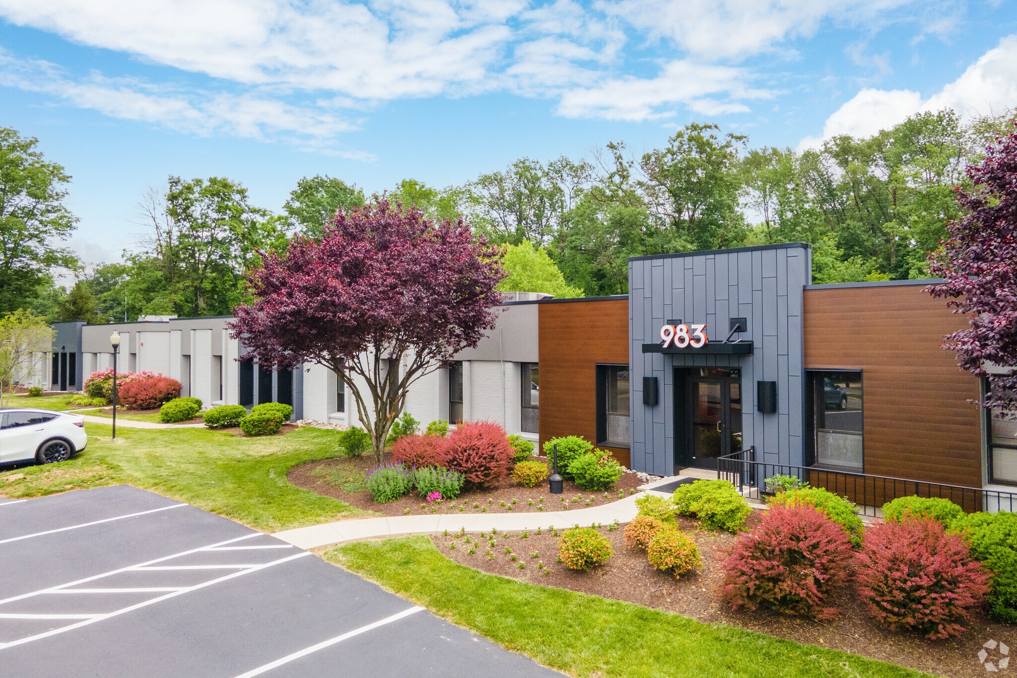 989 Old Eagle School Rd, Wayne, PA for lease Building Photo- Image 1 of 78