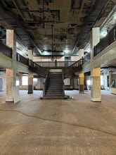 1320 Market St, Wheeling, WV for lease Interior Photo- Image 2 of 5