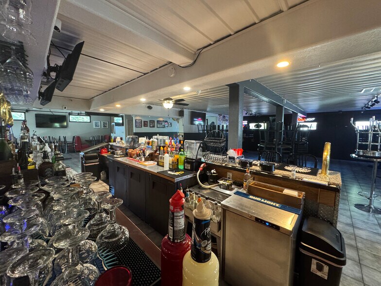 8385 Penner Ave, De Soto, KS à louer - Photo du bâtiment - Image 3 de 7