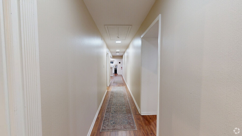 117 San Augustine St, Center, TX for sale - Matterport 3D Scan - Image 3 of 21