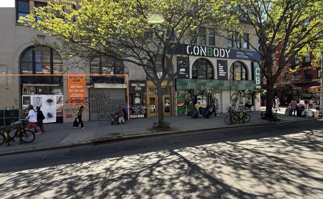 Plus de détails pour 85 Delancey St, New York, NY - Commerce de détail à louer