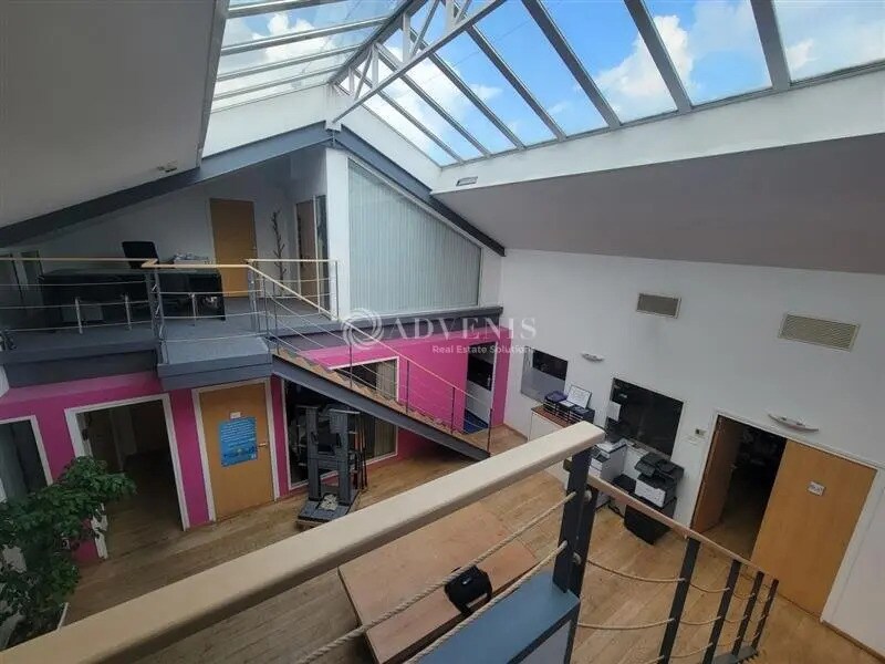 Office in Colombes for lease Building Photo- Image 1 of 6