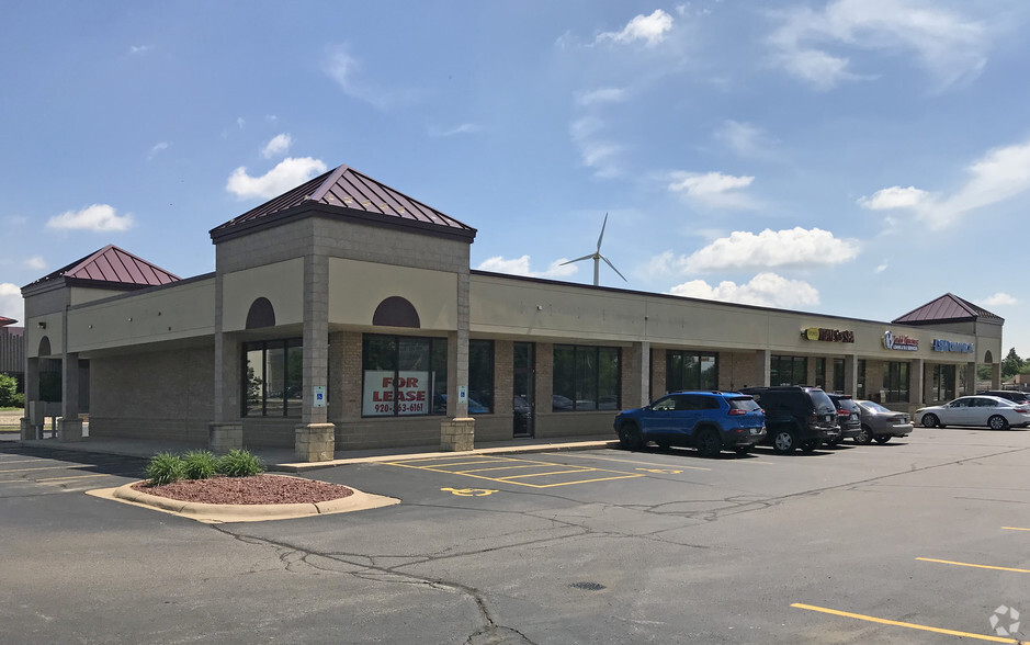 825 Lexington Blvd, Fort Atkinson, WI for sale - Primary Photo - Image 1 of 1