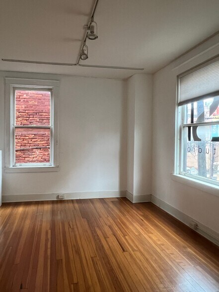 154 N Prince St, Lancaster, PA à louer - Photo du bâtiment - Image 2 de 6