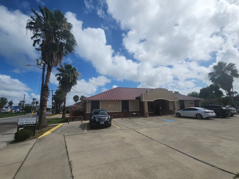 1215 Santa Fe St, Corpus Christi, TX for sale - Building Photo - Image 3 of 9