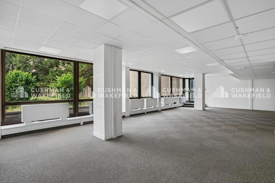1-436 Rue Royale, Saint-Cloud à louer - Photo intérieure - Image 3 de 10