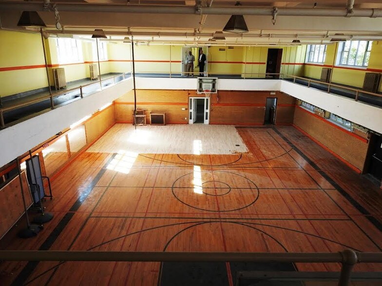 140 E Hanover St, Trenton, NJ à vendre - Autre - Image 2 de 30