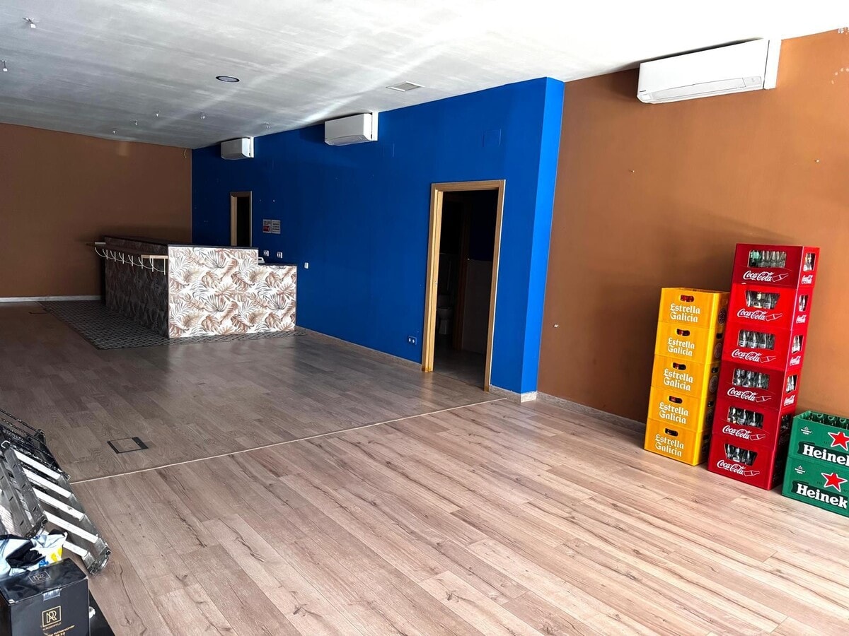 Villanueva de la Cañada, MAD 28691 - - - Interior Photo - Image 2 of 6