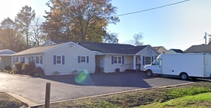 8452 Renalds Ave, Marshall, VA for lease Building Photo- Image 1 of 3