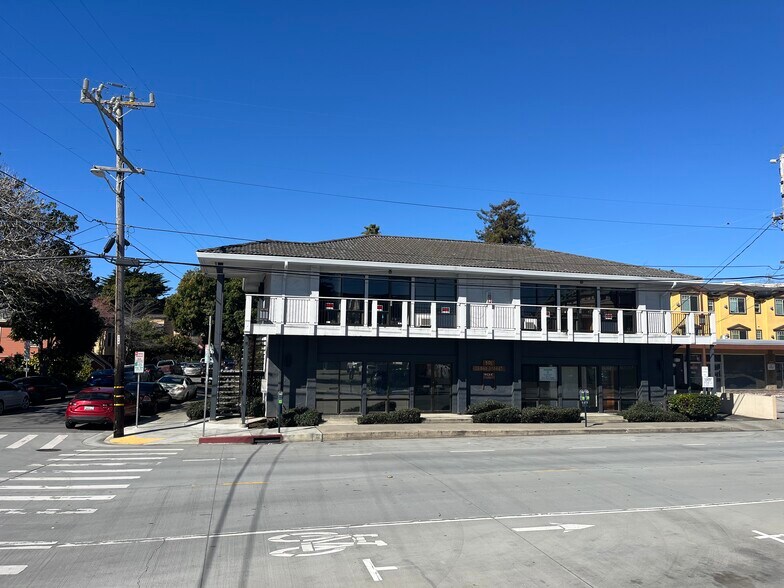 501 Cedar St, Santa Cruz, CA à vendre - Photo du bâtiment - Image 3 de 5