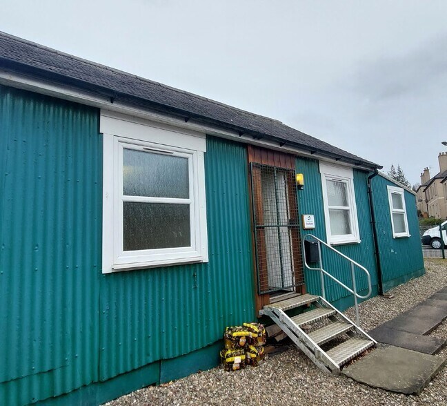 43 Craig O'loch Rd, Forfar à vendre - Photo du bâtiment - Image 3 de 4