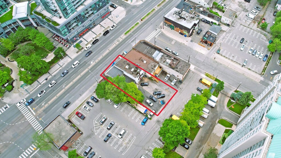 5171 Yonge St, Toronto, ON for sale - Building Photo - Image 2 of 16