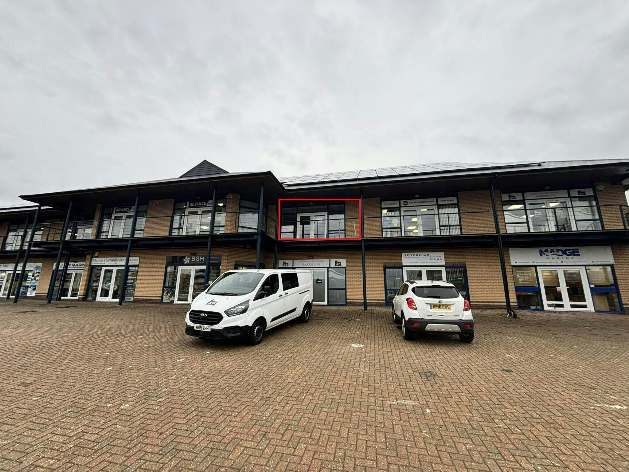 12-27 The Slipway, Portsmouth for lease Building Photo- Image 1 of 14