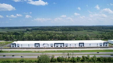 Veterans Parkway, Savannah, GA for lease Building Photo- Image 1 of 12