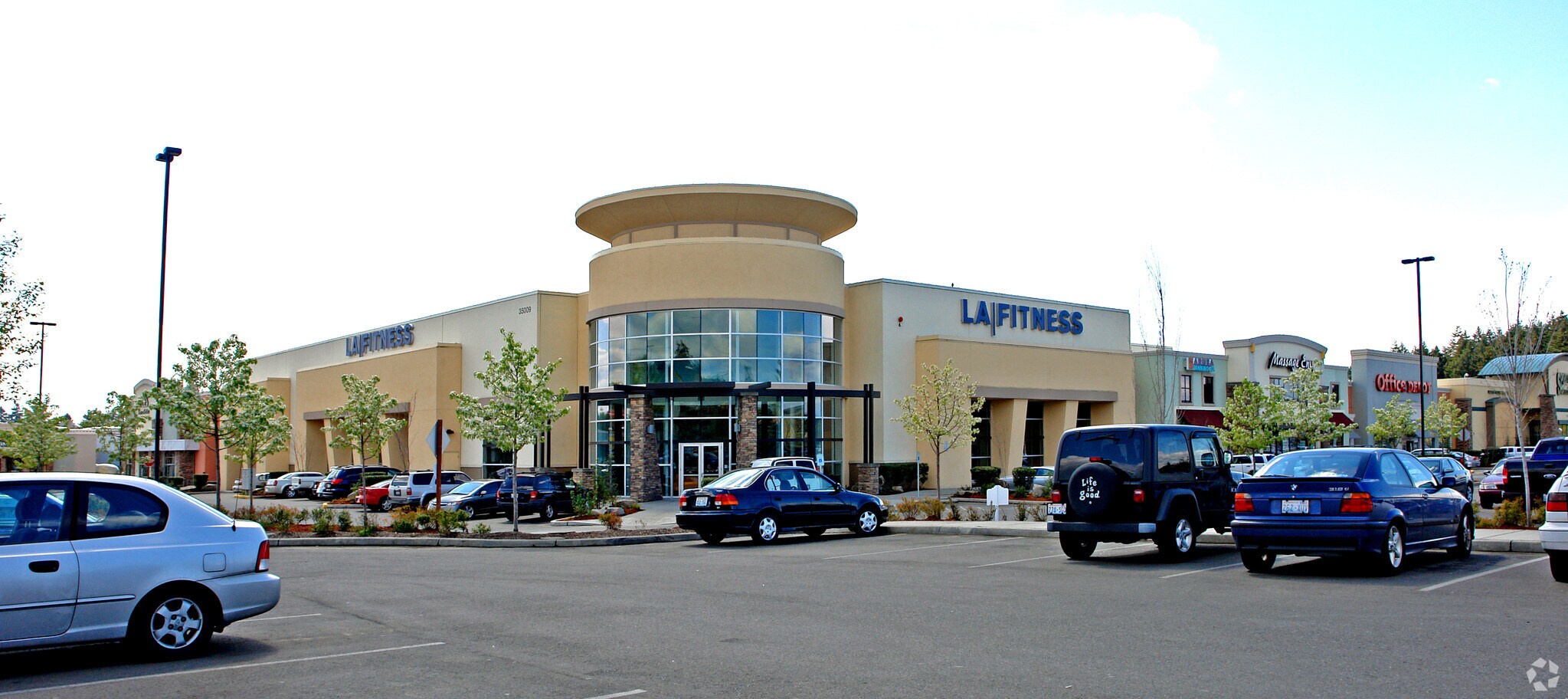 34811-35105 Enchanted Pky, Federal Way, WA for lease Primary Photo- Image 1 of 3