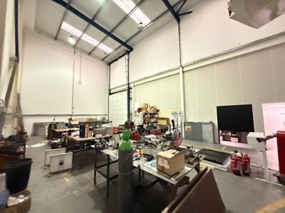 Maidstone Rd, Rochester, KEN ME1 3QY - Unit 22 - - Interior Photo - Image 2 of 5