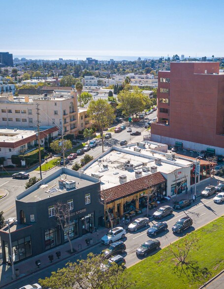 11750-11770 San Vicente Blvd, Los Angeles, CA à vendre - Photo du bâtiment - Image 1 de 1