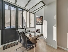 27 Boulevard Malesherbes, Paris for lease Interior Photo- Image 2 of 8