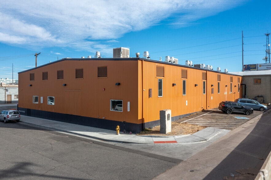 800-810 N Vallejo St, Denver, CO for lease - Building Photo - Image 2 of 13