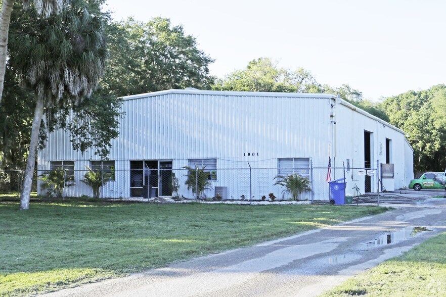 1801 13th Ave E, Bradenton, FL for lease - Building Photo - Image 2 of 4