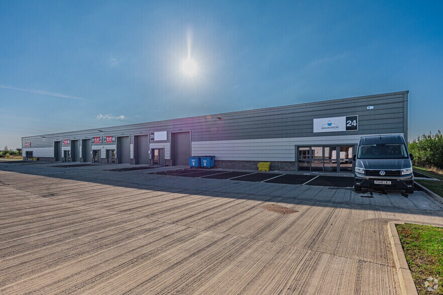 24-29 Appleton Pky, Livingston à louer - Photo du bâtiment - Image 2 de 2