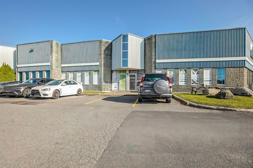 1390 Rue Newton, Boucherville, QC for lease - Building Photo - Image 2 of 20