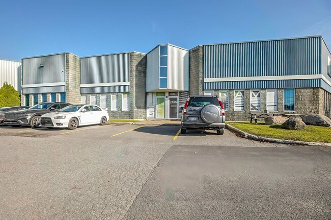 More details for 1390 Rue Newton, Boucherville, QC - Flex for Lease